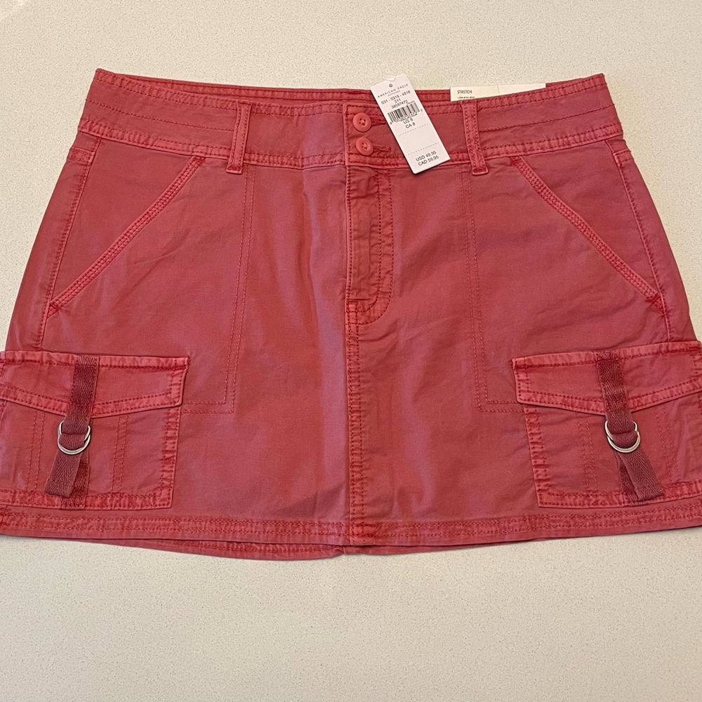 American Eagle low-rise mini cargo skirt
